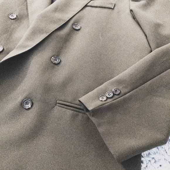 JB Trinity Green 3-Button Double-Breasted Sportcoat, size in description - Picture 8 of 12